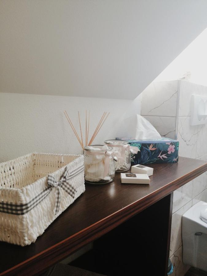 Apartman Pri Parku Sered' Екстериор снимка